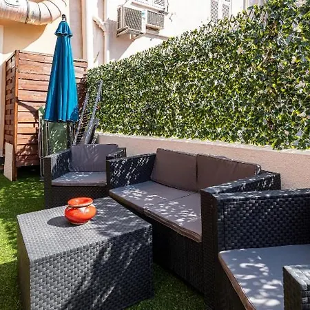 Loft Place Massena Avec Terrasse * نيس