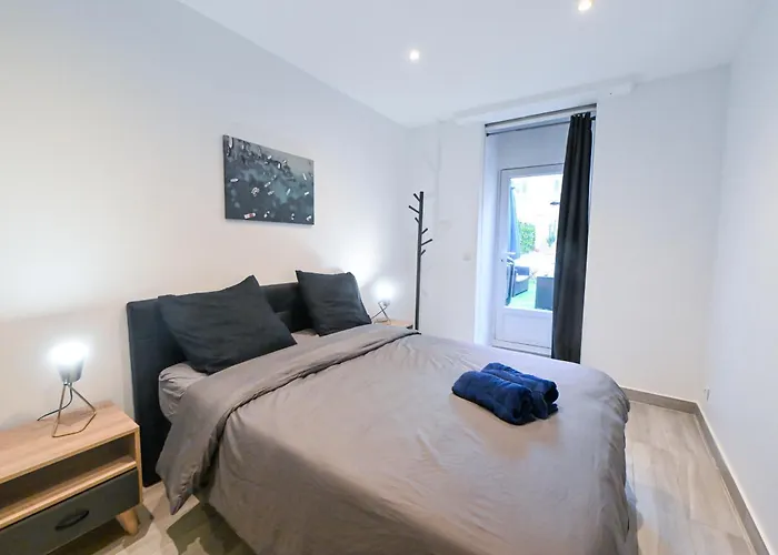Apartament Loft Place Massena Avec Terrasse Nicea