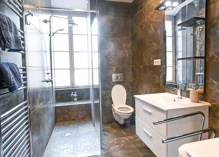 Apartament Loft Place Massena Avec Terrasse